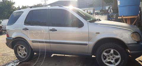foto Mercedes Benz Clase M ML230 4x4 usado (1998) color Gris precio u$s5.500