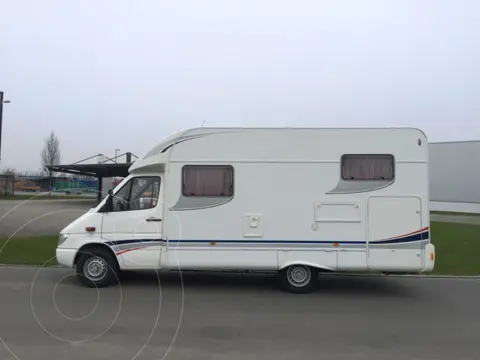 Mercedes Benz Gelaendewagen (G-320) L6,3.2i,18v A 2 2 usado (2005) color Blanco precio u$s11.500