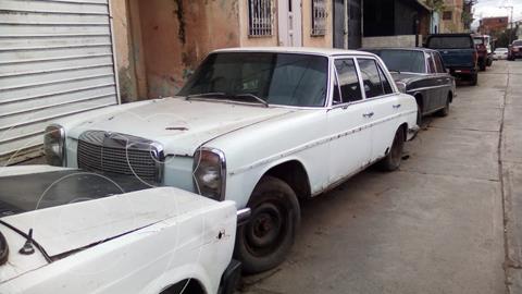 Mercedes Benz Sprinter 413 cdi (19 1) usado (1973) color Blanco precio u$s2.000