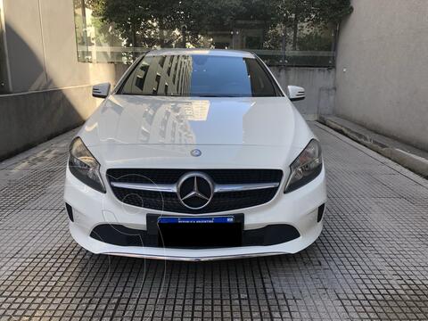 Mercedes Clase A Hatchback 200 Urban Aut usado (2016) color Blanco Cirro precio u$s27.900