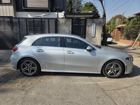 Mercedes Clase A Hatchback A200 AMG Line usado (2022) color Plata precio $25.500.000