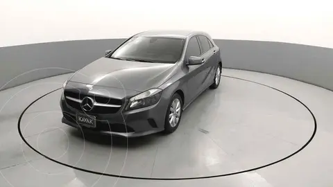 Mercedes Clase A Hatchback 200 CGI Aut usado (2017) color Negro precio $310,999