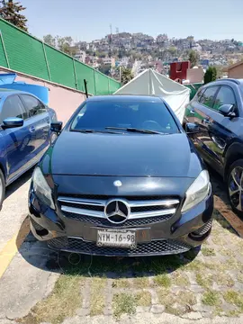 Mercedes Clase A Hatchback 180 CGI usado (2014) color Negro precio $180,000