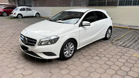 Mercedes Clase A Hatchback 180 CGI Aut usado (2016) color Blanco Cirro precio $280,000