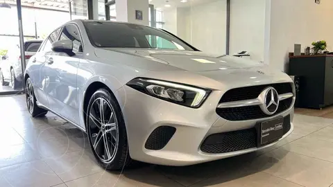 Mercedes Clase A Hatchback 200 Style usado (2020) color Plata precio $495,000