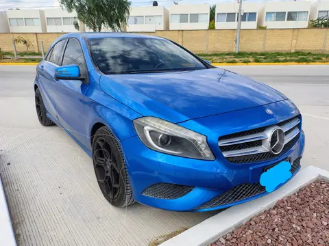 Mercedes Clase A Hatchback 180 CGI Aut usado (2014) color Azul Universo precio $199,000