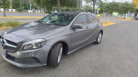 Mercedes Clase A Hatchback 200 CGI Aut usado (2016) color Gris Magnesio precio $280,000