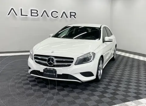 Mercedes Clase A Hatchback 200 CGI usado (2013) color Blanco financiado en mensualidades(enganche $49,980)