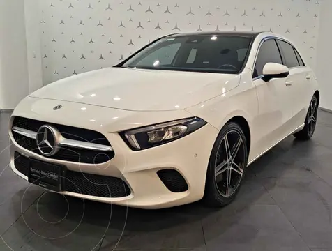 foto Mercedes Clase A Hatchback 200 Progressive usado (2020) color Blanco precio $590,000