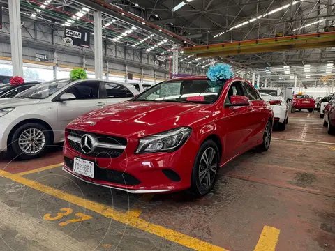 Mercedes Clase A Sedan 200 Sport Sedan usado (2019) color Rojo Jupiter financiado en mensualidades(enganche $78,500 mensualidades desde $7,100)