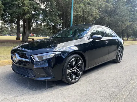 Mercedes Clase A Sedan 200 Progressive usado (2022) color Negro Cosmos precio $599,000