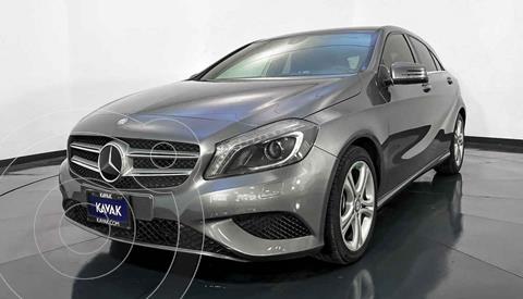 foto Mercedes Clase A 200 CGI Aut usado (2014) color Gris precio $257,999