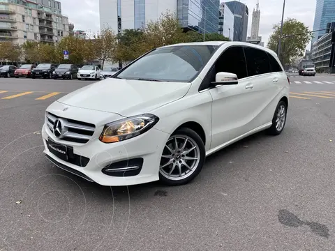 Mercedes Clase B B 200 CITY AUT usado (2018) color Blanco precio u$s21.900