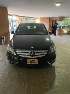 Mercedes Clase B 180 usado (2015) color Negro Noche precio $57.000.000