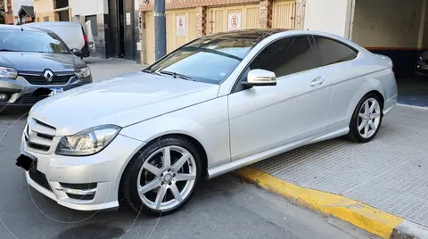 Mercedes Clase C Coupe 250 Blue Efficiency Sport usado (2013) color Gris Plata  precio u$s29.900