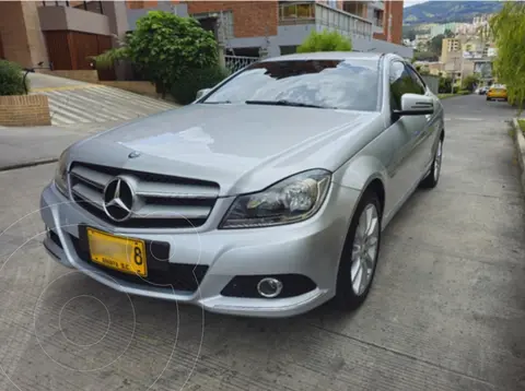 Mercedes Clase C Coupe 180 CGI Aut usado (2012) color Gris precio $50.000.000