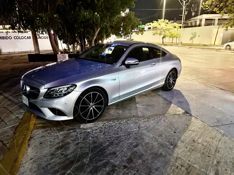 Mercedes Clase C Coupe 200 CGI Aut usado (2019) color Plata Paladio precio $528,000