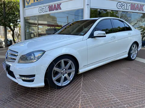 Mercedes Clase C Sedan 350 CGI Avantgarde Sport 3.5L Aut usado (2013) color Blanco precio u$s35.000