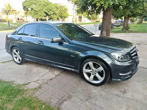 Mercedes Clase C Sedan 250 CGI Blue Efficiency 1.8L Sport Aut usado (2013) color Azul Tanzanita precio u$s23.400