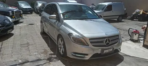 Mercedes Clase C Sedan 200 CGI City 1.8L usado (2013) color Gris precio u$s16.500