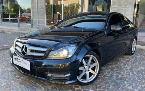 Mercedes Clase C Sedan 250 CGI Avantgarde 1.8L Aut usado (2013) color Negro precio u$s26.900