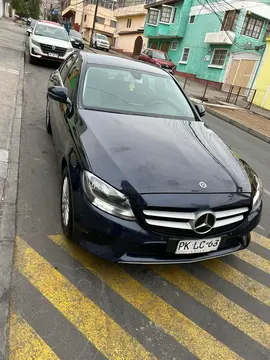 Mercedes Clase C Sedan 180 usado (2021) color Azul precio $25.000.000