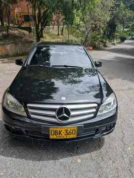 Mercedes Clase C Sedan 180 K usado (2009) color Negro precio $35.000.000