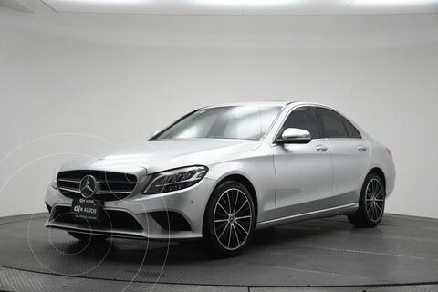 foto Mercedes Clase C Sedán 200 Sport usado (2019) color Plata Dorado precio $630,000