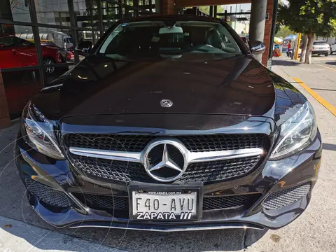 Mercedes Clase C Sedan 180 CGI usado (2018) color Negro financiado en mensualidades(enganche $135,000 mensualidades desde $13,546)
