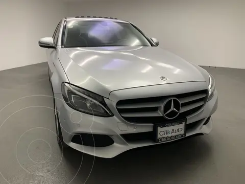 Mercedes Clase C Sedan 200 CGI Exclusive Aut usado (2018) color Plata Paladio financiado en mensualidades(enganche $79,000 mensualidades desde $14,100)