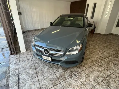 Mercedes Clase C Sedan 250 CGI Sport Aut usado (2017) color Gris precio $320,000