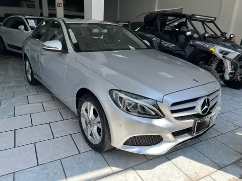 Mercedes Clase C Sedan 200 Aut usado (2018) color Plata precio $414,900