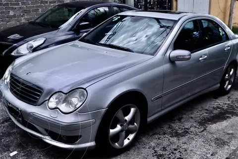 Mercedes Clase C Sedan 350 CGI Sport usado (2006) color Plata precio $89,000