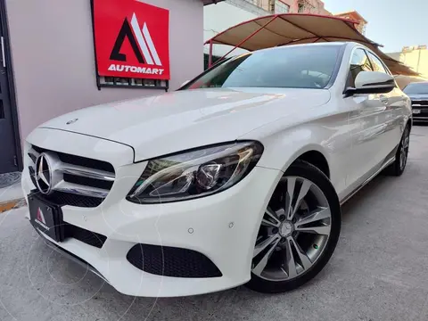 Mercedes Clase C Sedan 200 CGI Sport Aut usado (2017) color Blanco Diamante financiado en mensualidades(enganche $118,000 mensualidades desde $8,000)