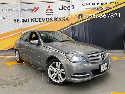 Mercedes Clase C Sedan 200 CGI Exclusive usado (2014) color Plata Dorado precio $260,000
