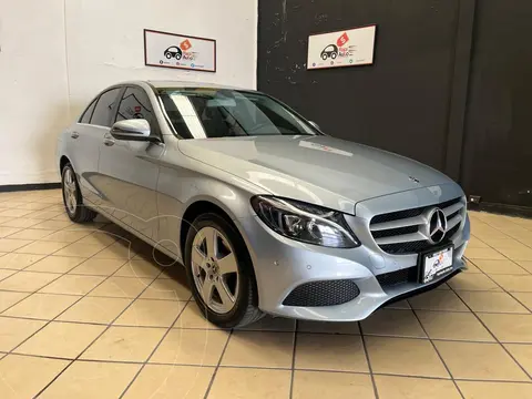 Mercedes Clase C Sedan 180 CGI usado (2018) color Plata precio $349,100