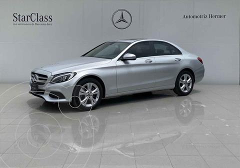 foto Mercedes Clase C 200 CGI Exclusive Aut usado (2018) color Plata precio $489,900
