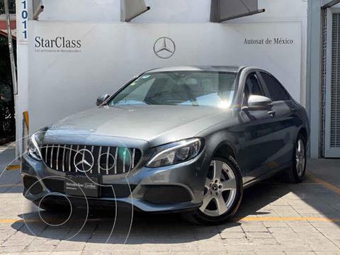 Mercedes Clase C 180 Aut usado (2018) color Gris precio $440,000