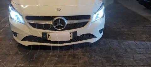 Mercedes Clase CLA 200 Sport Aut usado (2015) color Blanco precio $16.500.000