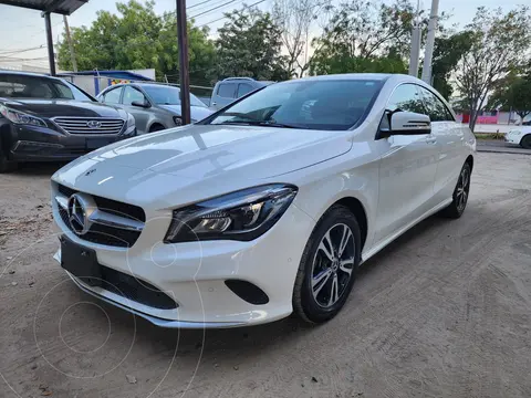 Mercedes Clase CLA 200 CGI usado (2019) color Blanco Cirro precio $328,000