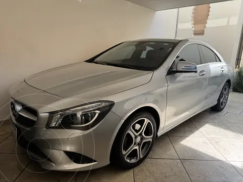 Mercedes Clase CLA 200 CGI usado (2014) color Plata precio $225,000