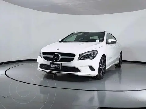 Mercedes Clase CLA 200 CGI Sport usado (2019) color Blanco precio $499,999