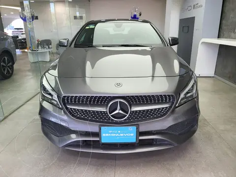 Mercedes Clase CLA 250 CGI Sport usado (2018) color Gris Montana precio $369,000