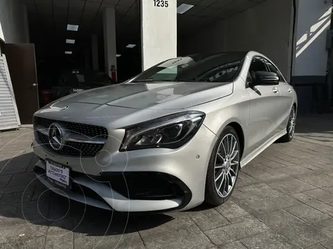 Mercedes Clase CLA 250 CGI Sport usado (2017) color Plata Polar precio $379,900