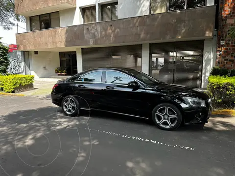 Mercedes Clase CLA 200 CGI usado (2013) color Negro Cosmos precio $255,000