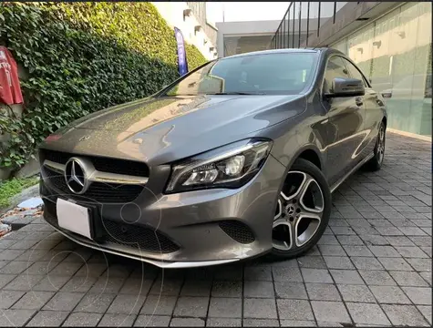 Mercedes Clase CLA 200 CGI Sport usado (2018) color Gris precio $380,000