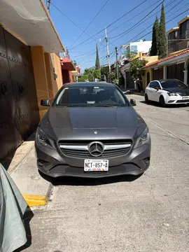 Mercedes Clase CLA 200 CGI Sport usado (2014) color Gris precio $210,000