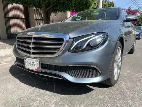 Mercedes Clase E Sedan 200 CGI Exclusive usado (2017) color Gris Tenorita precio $448,000