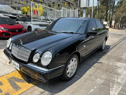 Mercedes Clase E Sedan 320 Elegance V6 usado (1996) color Negro precio $189,900