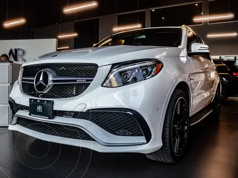 Mercedes Clase G 500 usado (2017) color Blanco precio $990,900